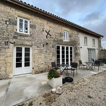 Casa de hóspedes Le240b #3 3*